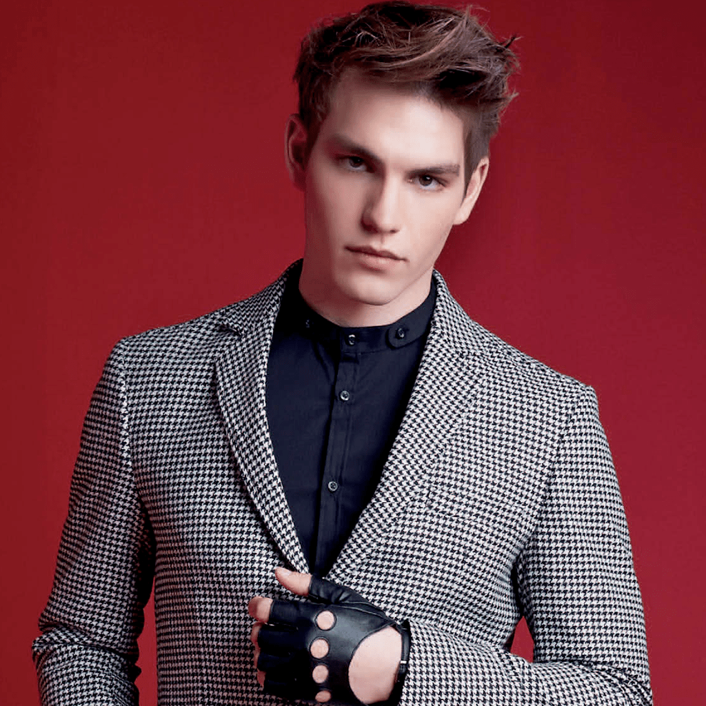 Fall / Winter 2016 lookbook by Leonardo Del Paggio
