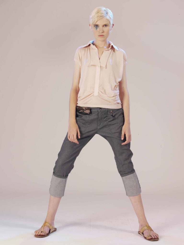About Blu Men and Women Spring / Summer 2008 lookbook, look 7 of 49 — denim, jersey and casualwear menswear and womenswear designed by Leonardo Del Paggio