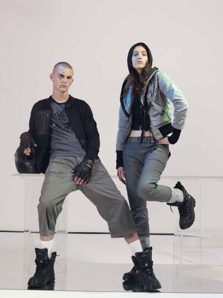 About Blu Men and Women Spring / Summer 2008 lookbook, look 41 of 49 — denim, jersey and casualwear menswear and womenswear designed by Leonardo Del Paggio