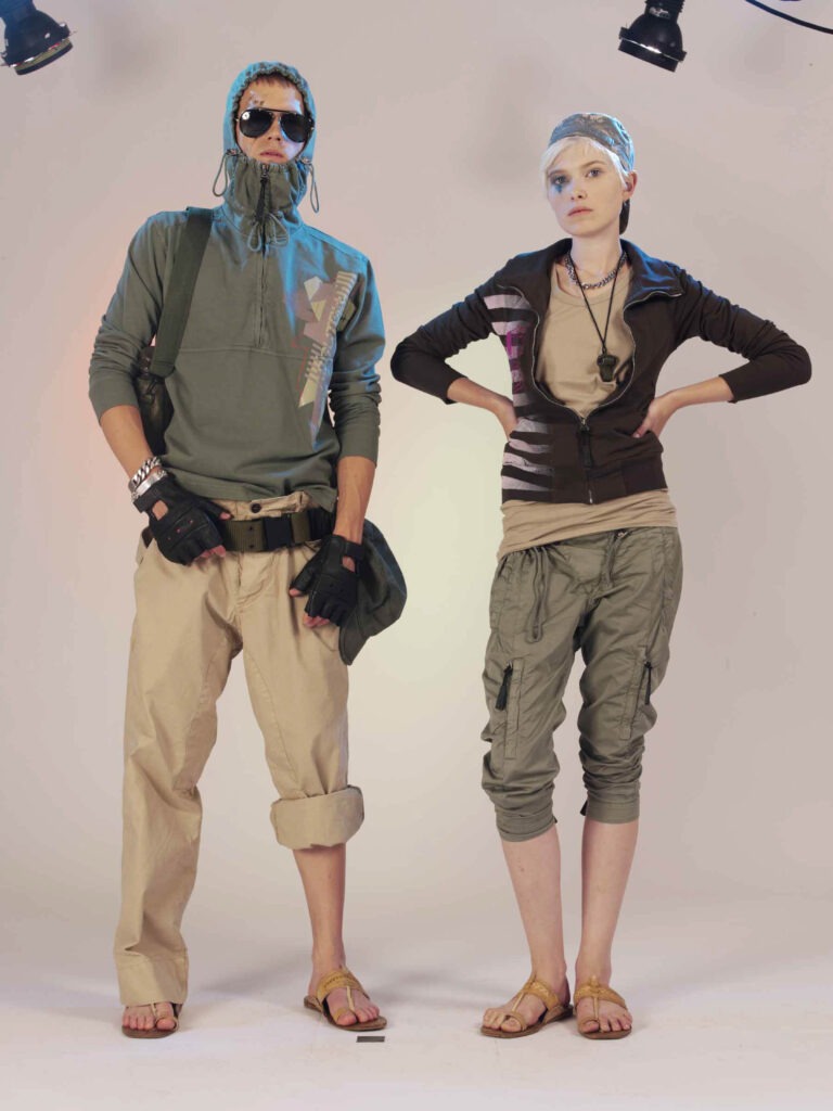 About Blu Men and Women Spring / Summer 2008 lookbook, look 46 of 49 — denim, jersey and casualwear menswear and womenswear designed by Leonardo Del Paggio